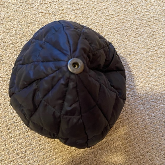 Cotes of London The Capel Hat NWT! Great style! Cute and warm - Picture 8 of 16